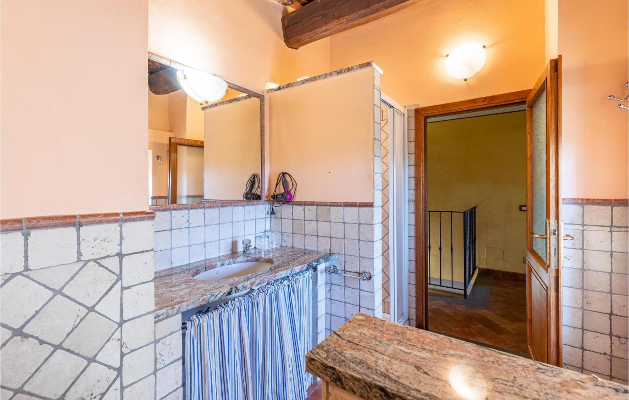 Awesome Home In Marliana With Kitchenette מראה חיצוני תמונה