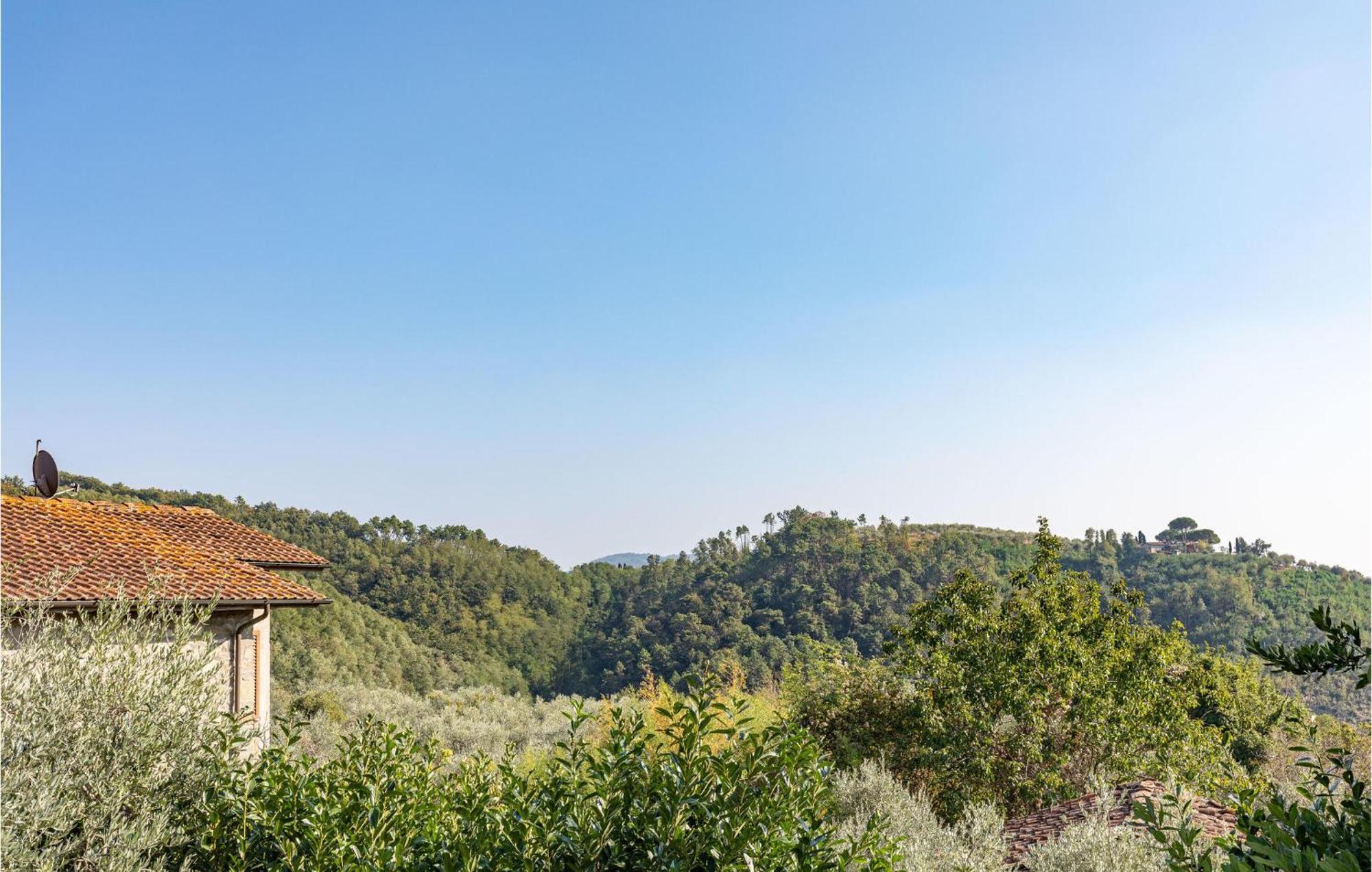 Awesome Home In Marliana With Kitchenette מראה חיצוני תמונה