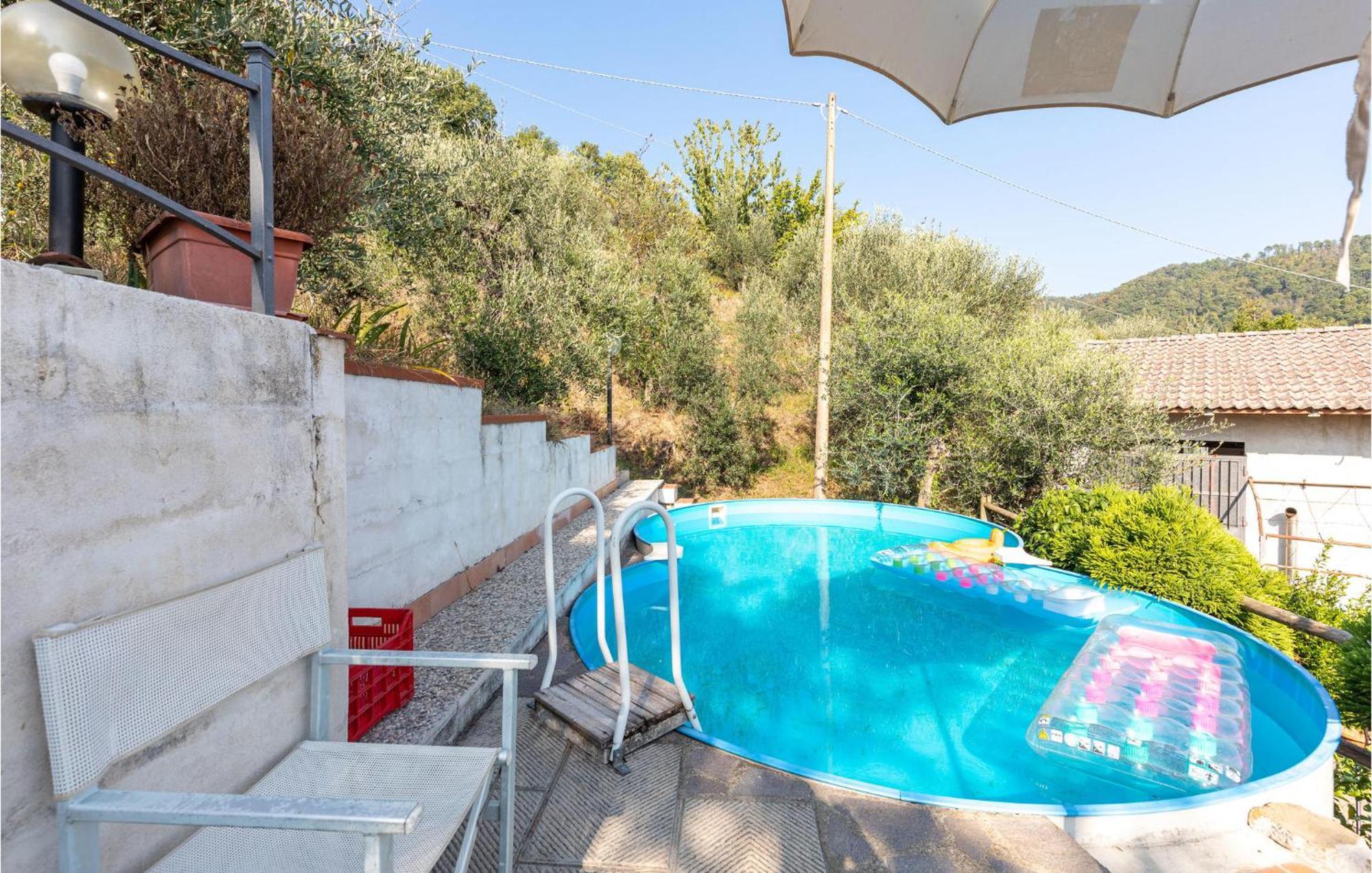 Awesome Home In Marliana With Kitchenette מראה חיצוני תמונה